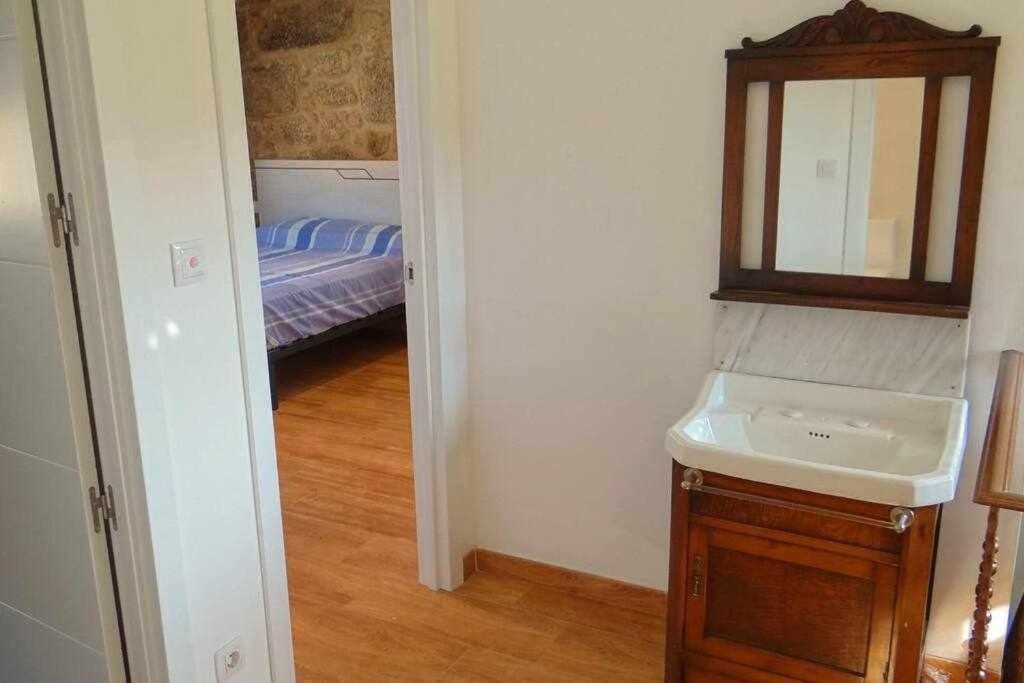 Cuberto Darriba Casa Restaurada En Canedo Карнота Экстерьер фото